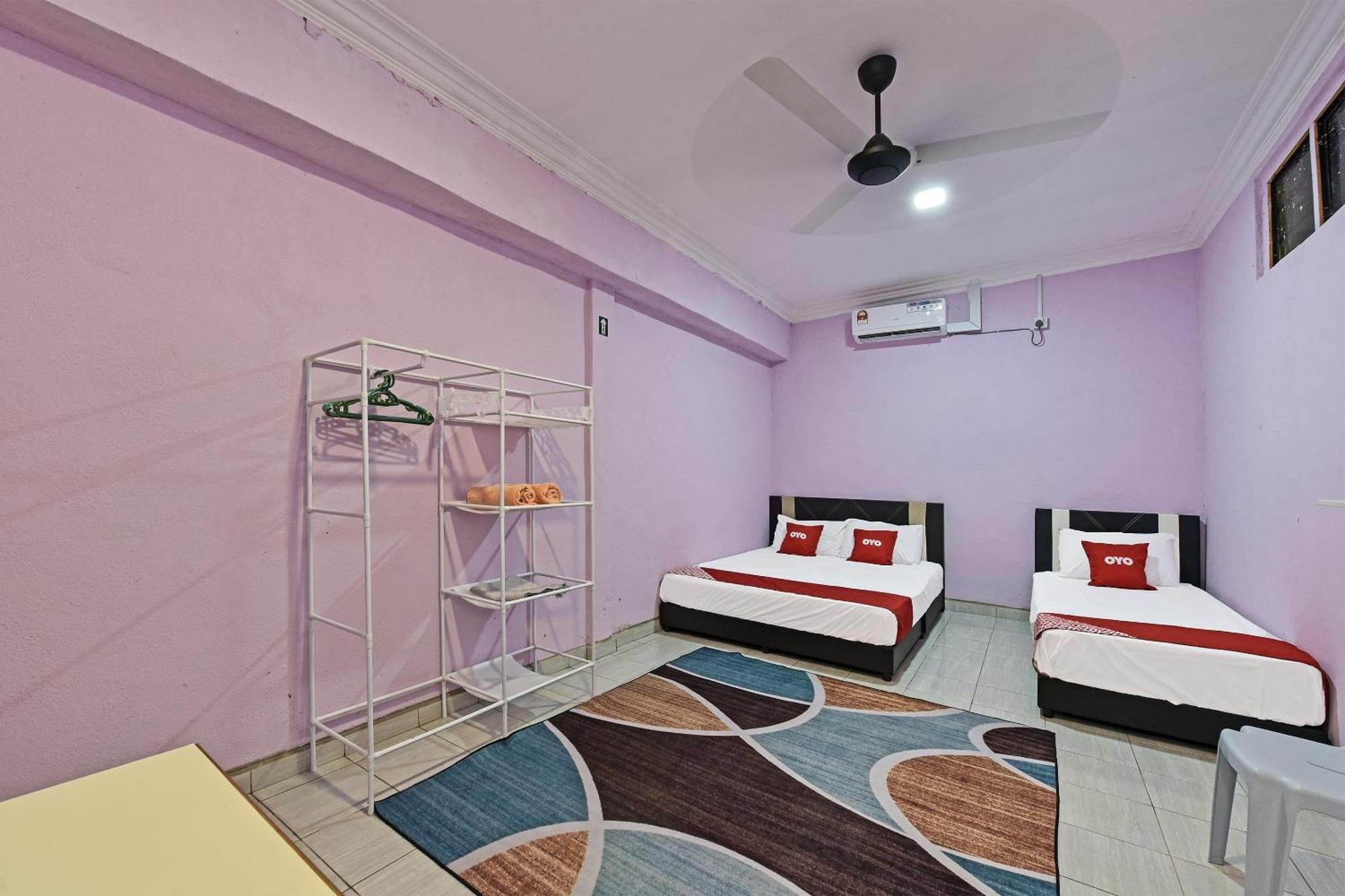 Oyo 90551 Zn Mix Homestay & Roomstay Kampung Raja ภายนอก รูปภาพ