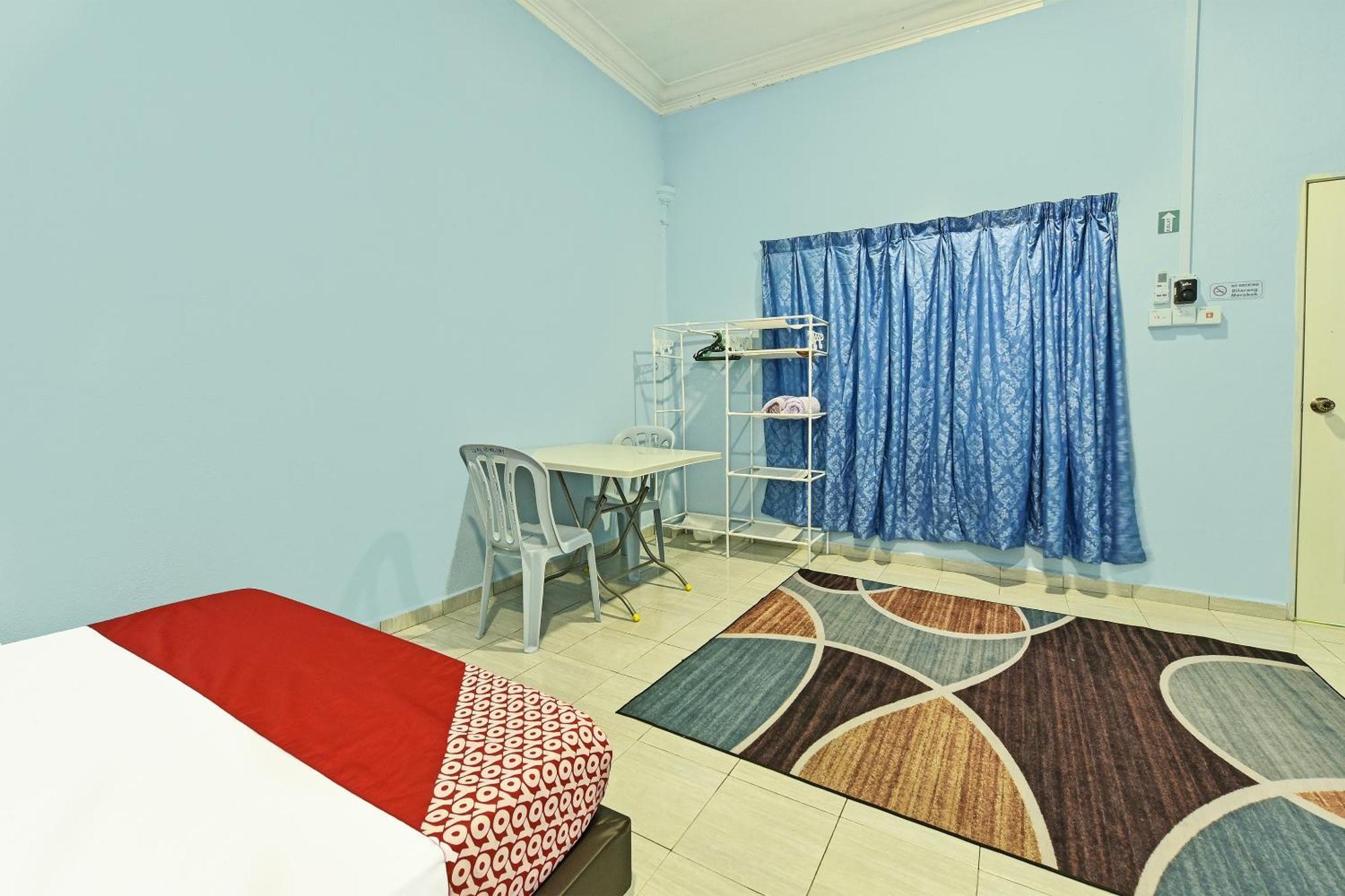 Oyo 90551 Zn Mix Homestay & Roomstay Kampung Raja ภายนอก รูปภาพ